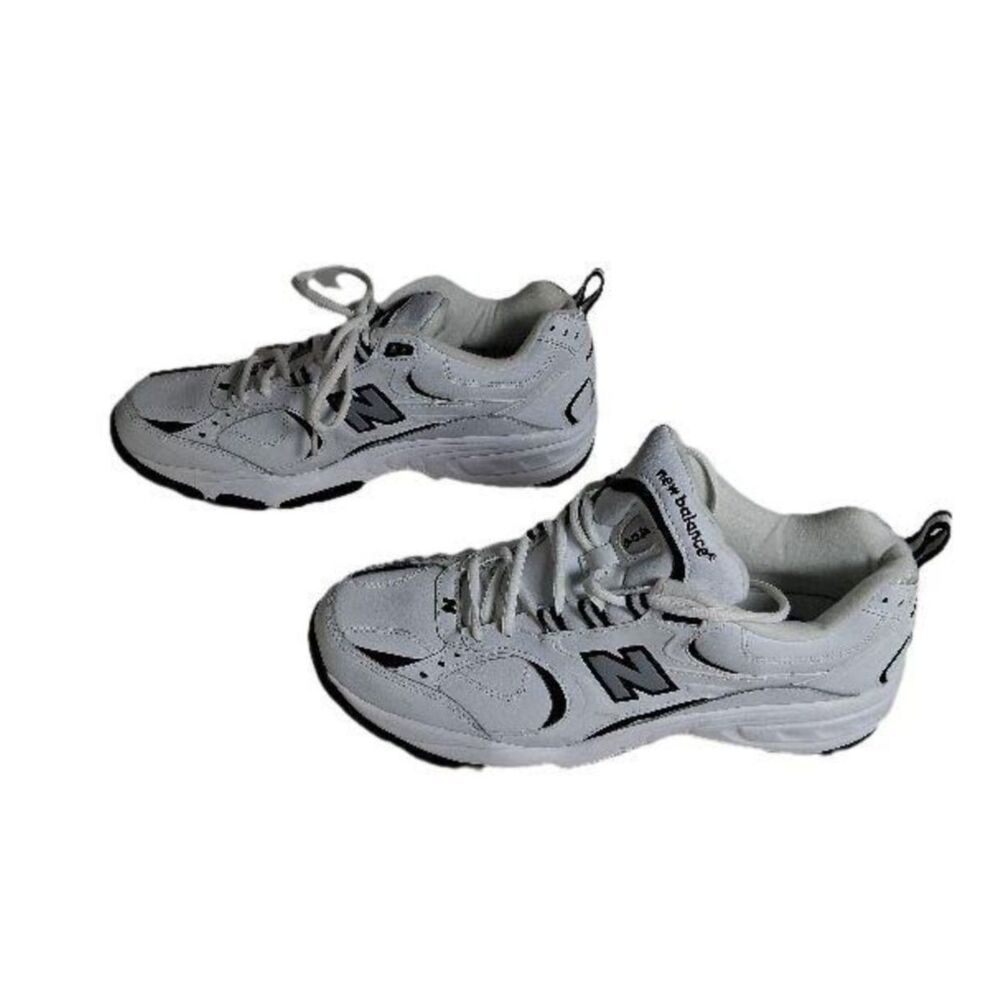 New Balance Tennis shoes New In Box  Men size 10.5 White - Picture 2 of 5